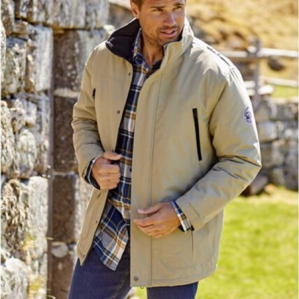 Atlas For Men Water-Repellent Multipocket Parka size XL beige